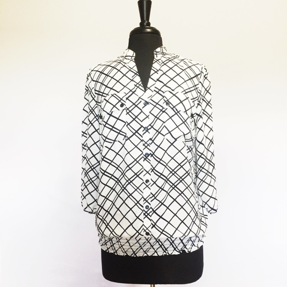 🍩Zac and Rachel striped blouse size medium - Picture 1 of 6